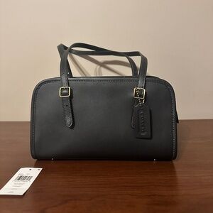 Coach swing zip bag